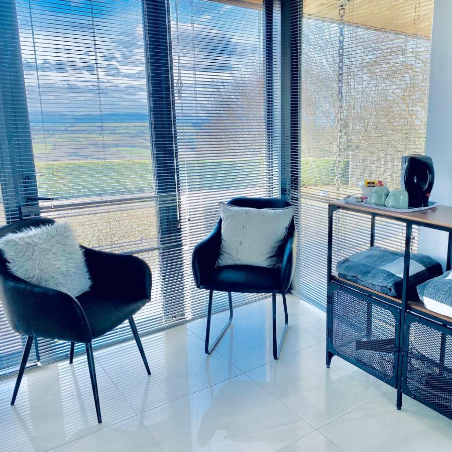 Kemeys Folly Villa Нюпорт Екстериор снимка